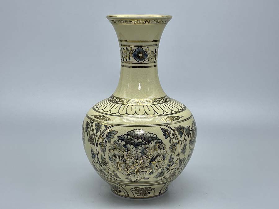 binh-phu-quy-h30-gom-chu-dau-ve-vang-kim-1