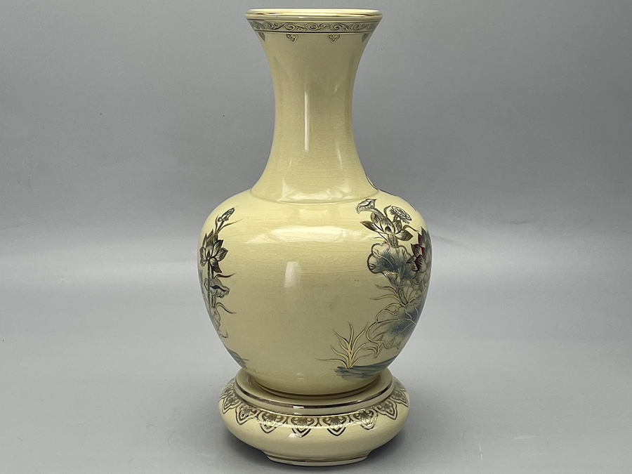 binh-phu-quy-hoa-sen-h30-gom-chu-dau-ve-vang-5