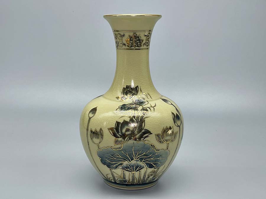 binh-phu-quy-hoa-sen-h30-gom-chu-dau-ve-vang-kim-1