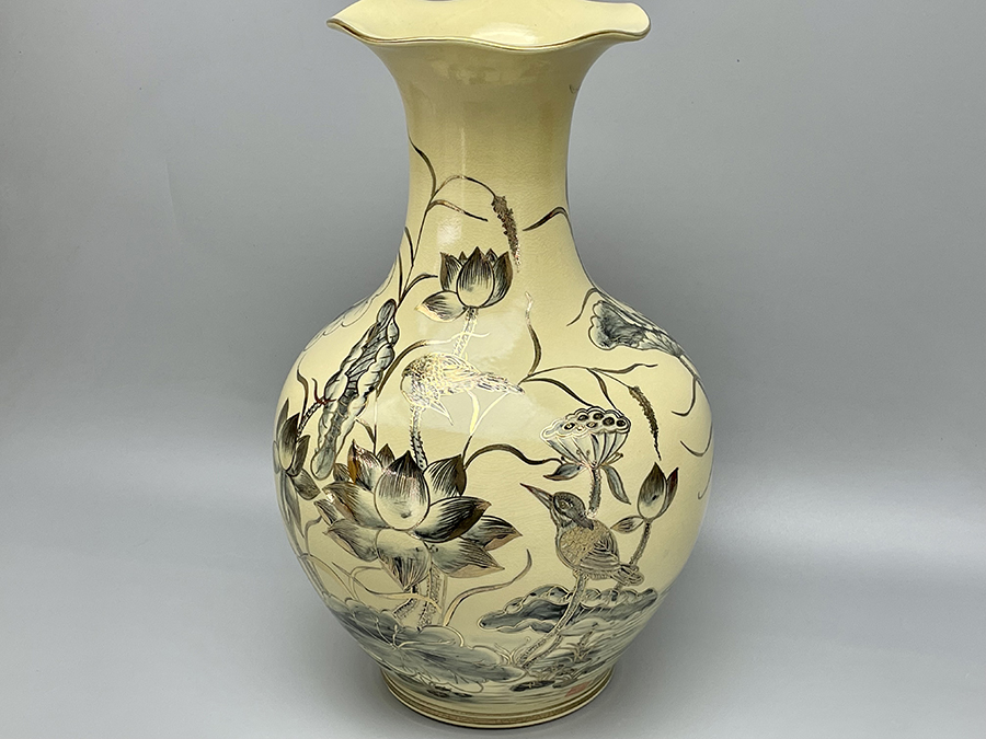 binh-phu-quy-sen-hac-h50-gom-chu-dau-ve-vang-kim-5