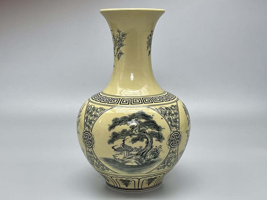 binh-phu-quy-tu-canh-chu-phuc-h35-gom-chu-dau-truyen-thong-4