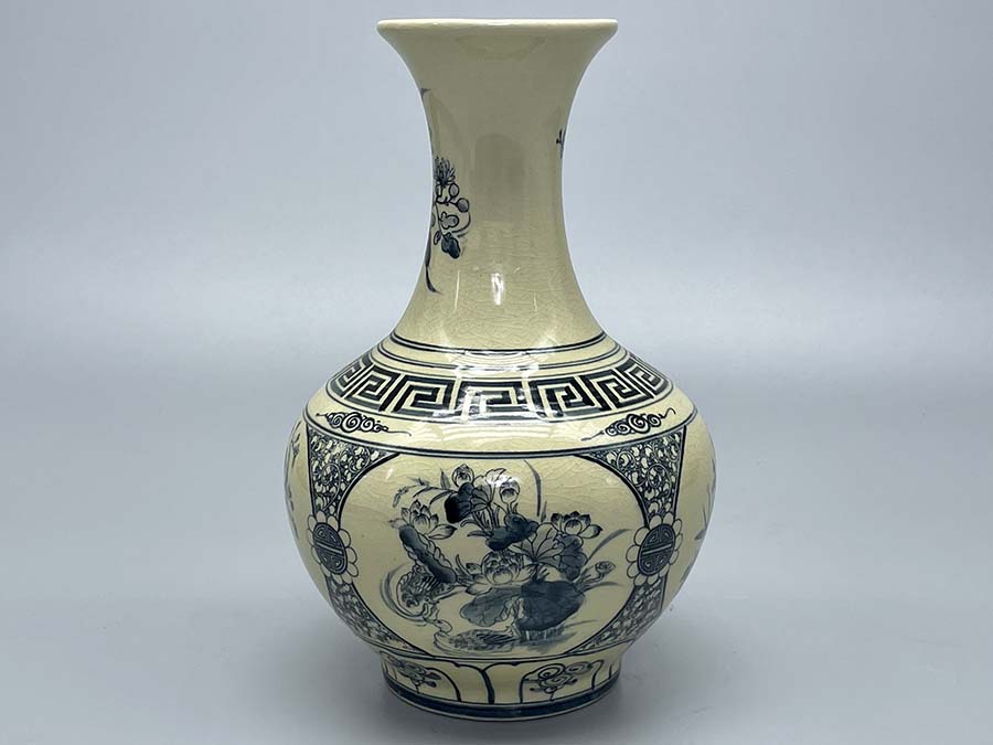 binh-phu-quy-tu-canh-h30-gom-chu-dau-truyen-thong-4