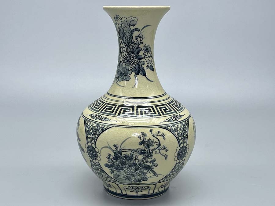 binh-phu-quy-tu-canh-h30-gom-chu-dau-truyen-thong-5