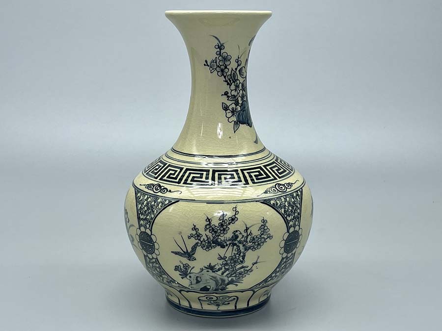 binh-phu-quy-tu-canh-h30-gom-chu-dau-truyen-thong-6