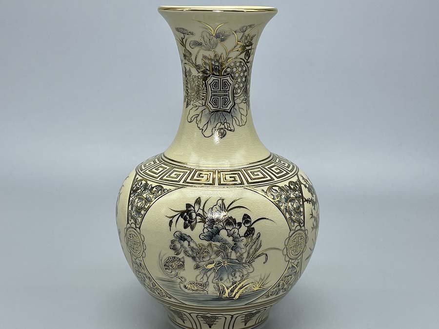 binh-phu-quy-tu-canh-h35-gom-chu-dau-ve-vang-kim-5
