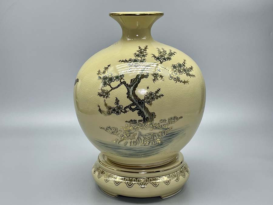 binh-tich-loc-ma-dao-thanh-cong-h35-gom-chu-dau-ve-vang-kim-6