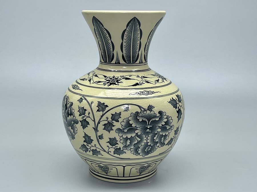 binh-truong-phuc-h28-gom-chu-dau-truyen-thong-4