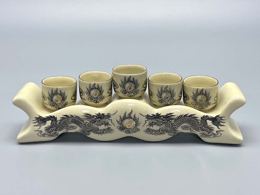 bo-5-chen-tho-gom-chu-dau-ve-vang-kim-4