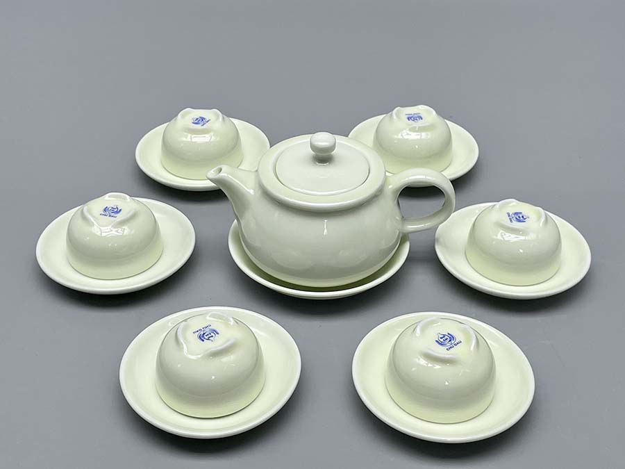 bo-am-chen-su-khong-quai-gom-chu-dau-truyen-thong-3