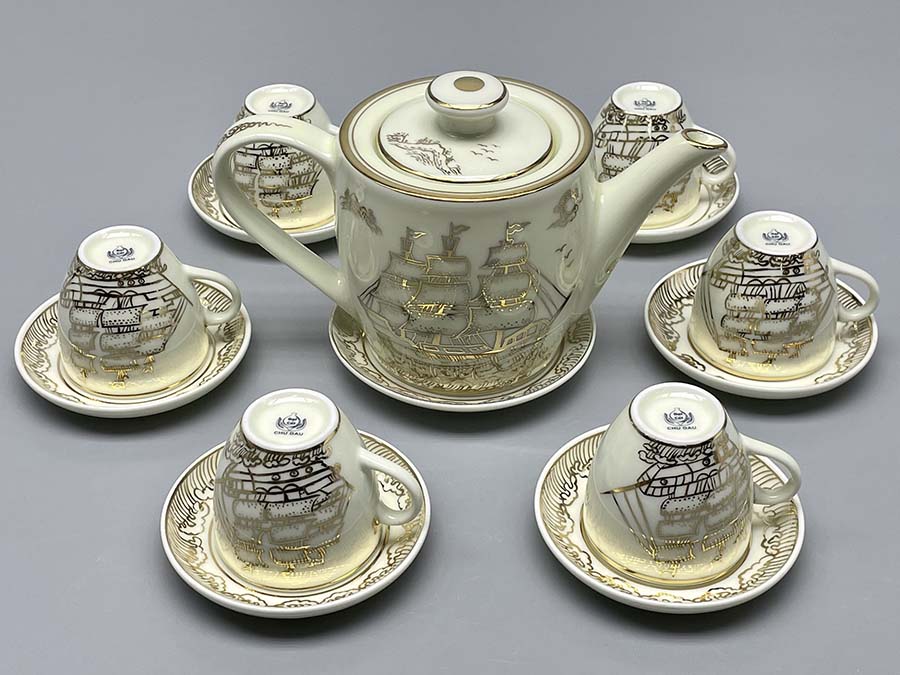 bo-am-chen-su-thuan-buom-xuoi-gio-gom-chu-dau-ve-vang-kim-2
