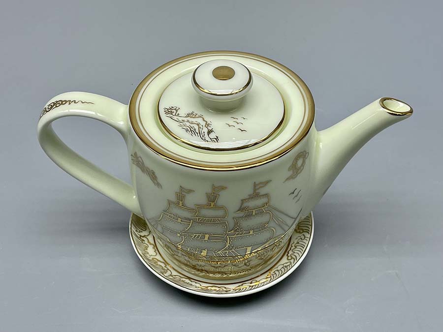 bo-am-chen-su-thuan-buom-xuoi-gio-gom-chu-dau-ve-vang-kim-5