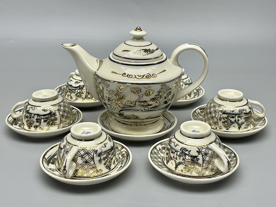 bo-am-tra-canh-dong-que-gom-chu-dau-ve-vang-kim-1