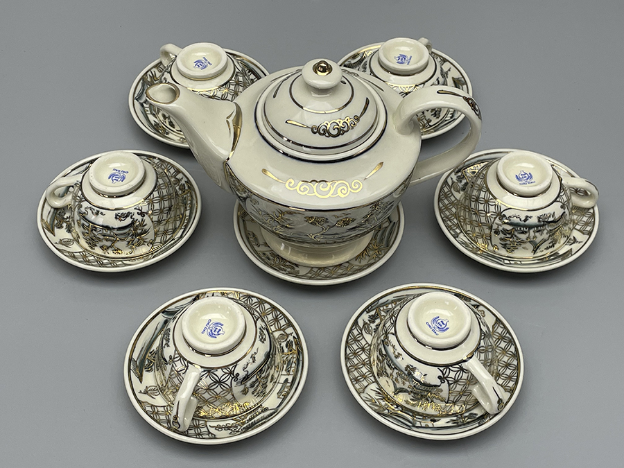 bo-am-tra-canh-dong-que-gom-chu-dau-ve-vang-kim-3