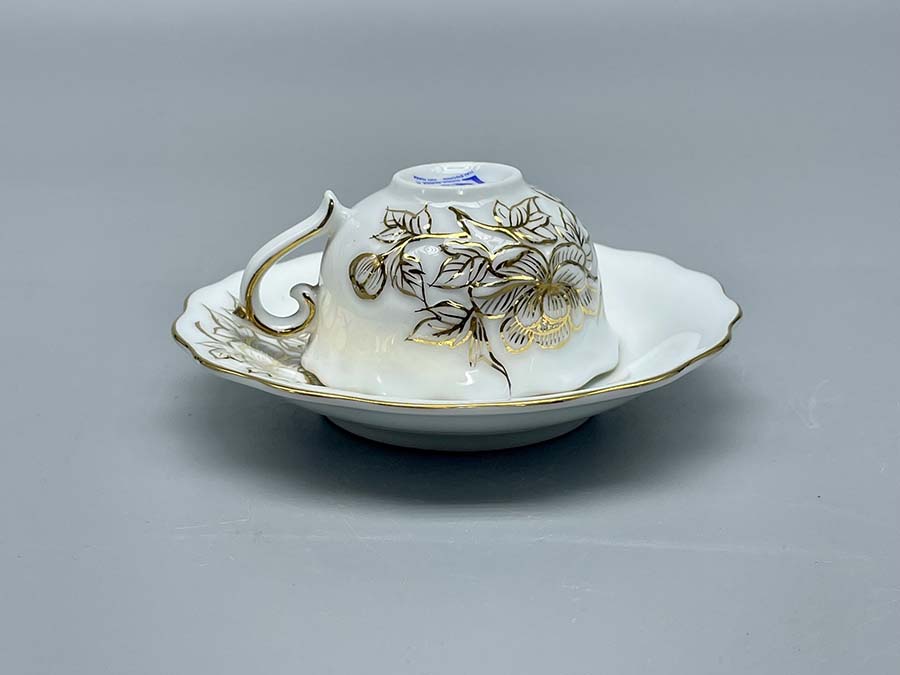 bo-am-tra-chim-cong-hoa-cuc-dap-noi-gom-chu-dau-ve-vang-kim-6