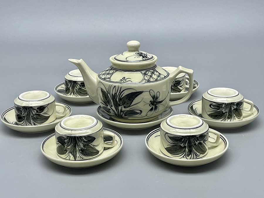 bo-am-tra-chuon-chuon-vai-vuong-gom-chu-dau-truyen-thong-1