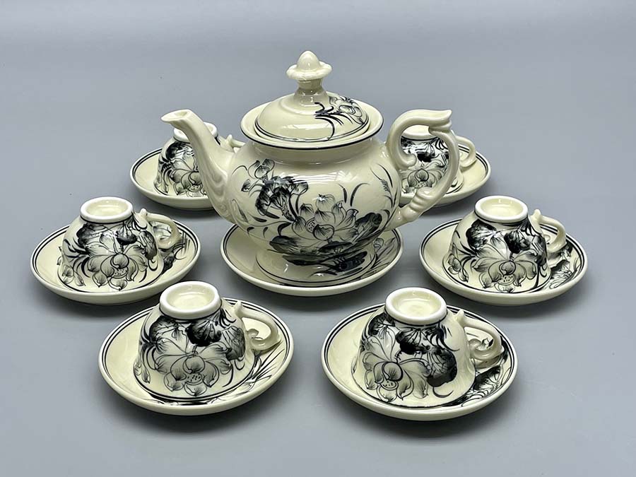 bo-am-tra-hoa-sen-gom-chu-dau-truyen-thong-2