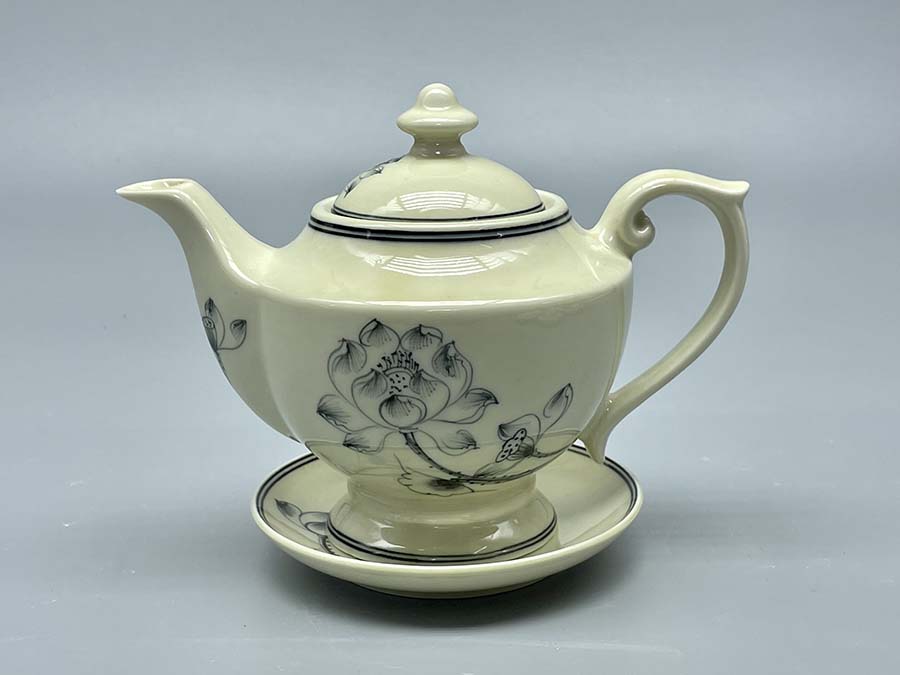 bo-am-tra-than-den-hoa-sen-gom-chu-dau-truyen-thong-4