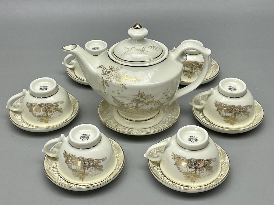 bo-am-tra-than-den-hoa-tiet-thuan-buom-xuoi-gio-gom-chu-dau-ve-vang-2