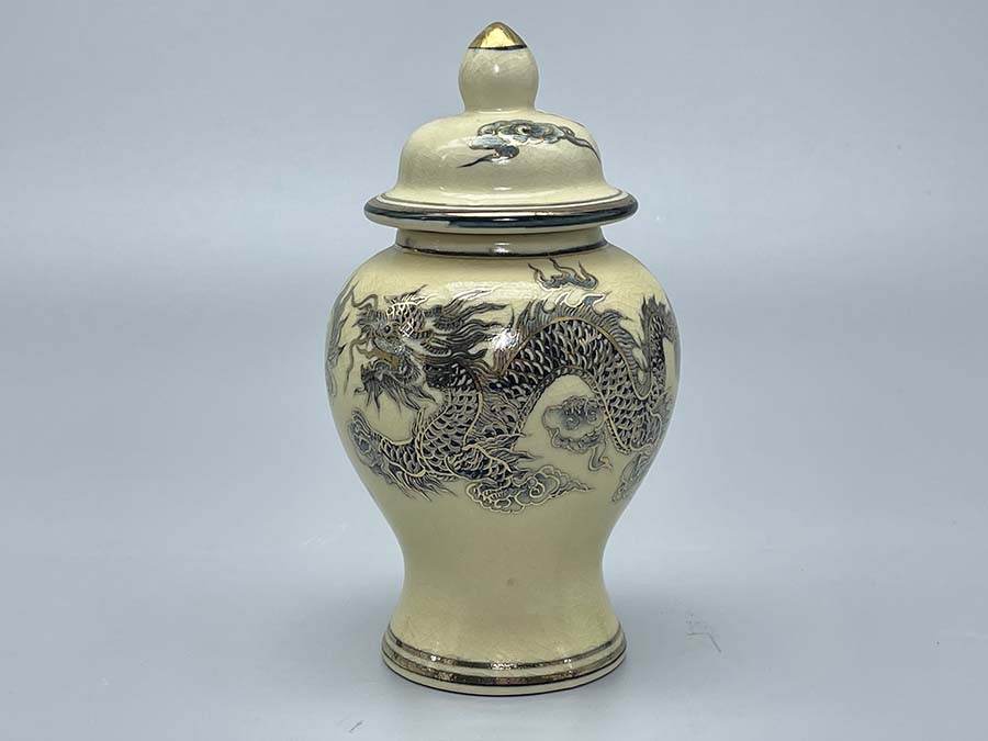 choe-tho-gom-chu-dau-ve-vang-kim-4