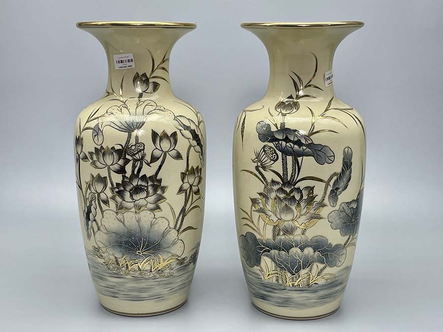 luc-binh-hoa-sen-h45-gom-chu-dau-ve-vang-kim-1