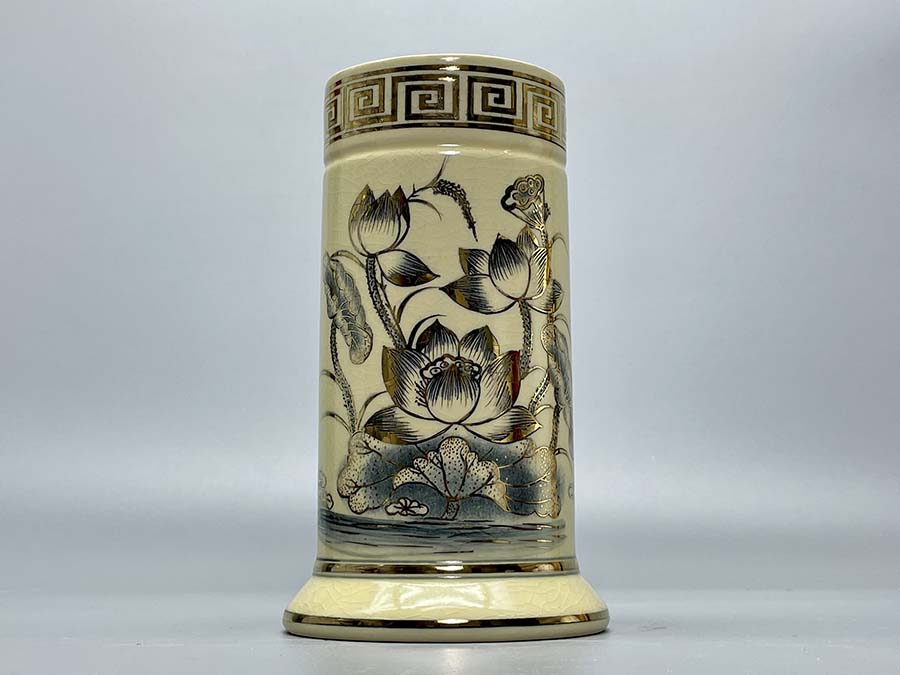 ong-huong-hoa-sen-gom-chu-dau-ve-vang-kim-3