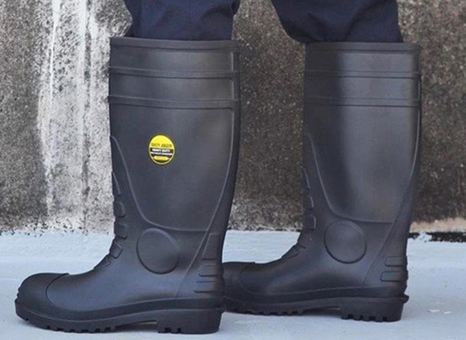 trang-thiet-bi-bao-ho-lao-dong-6