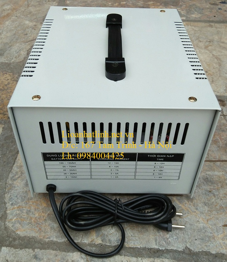 PHÍA SAU BỘ NẠP ẮC QUY TỰ NGẮT LIOA