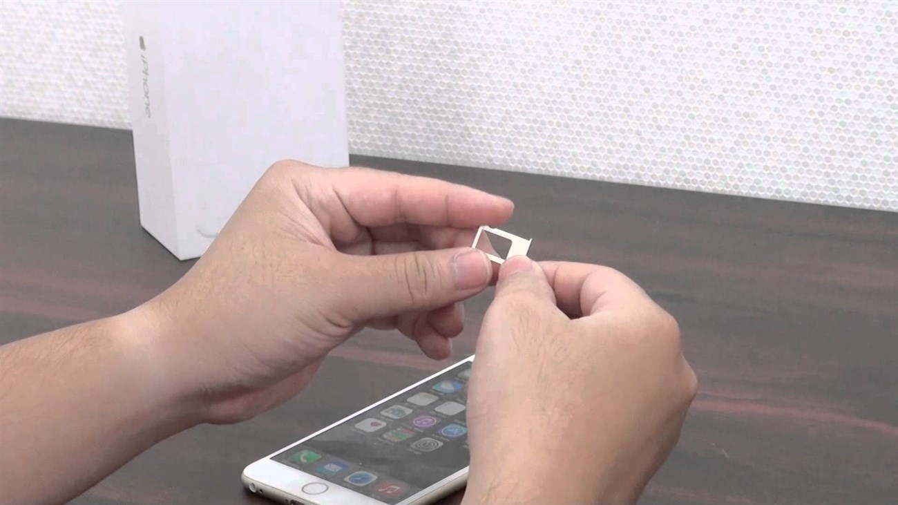 Kiểm tra xem SIM có bị cắt lệch không?