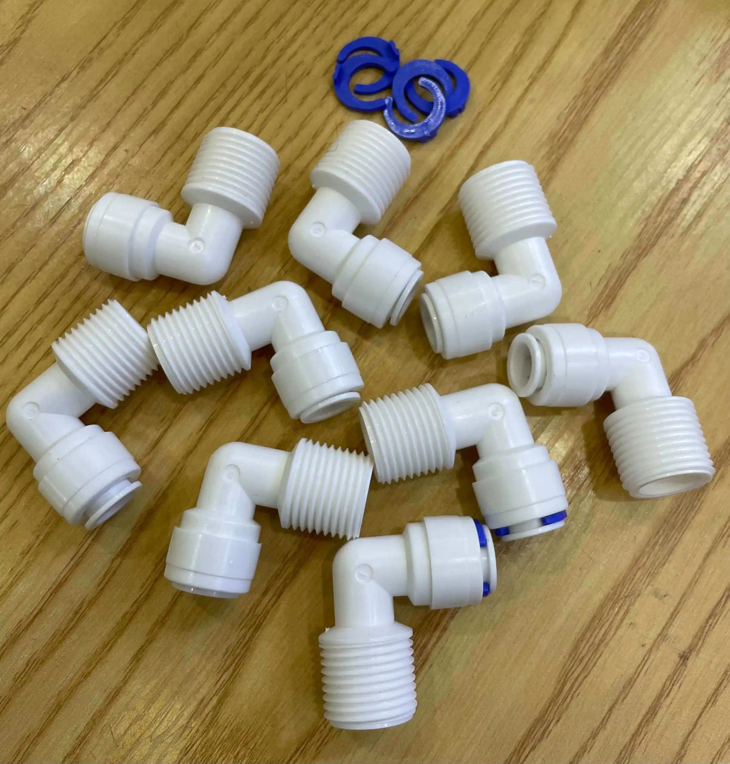 Co ren ngoài 21 ra dây phi 10