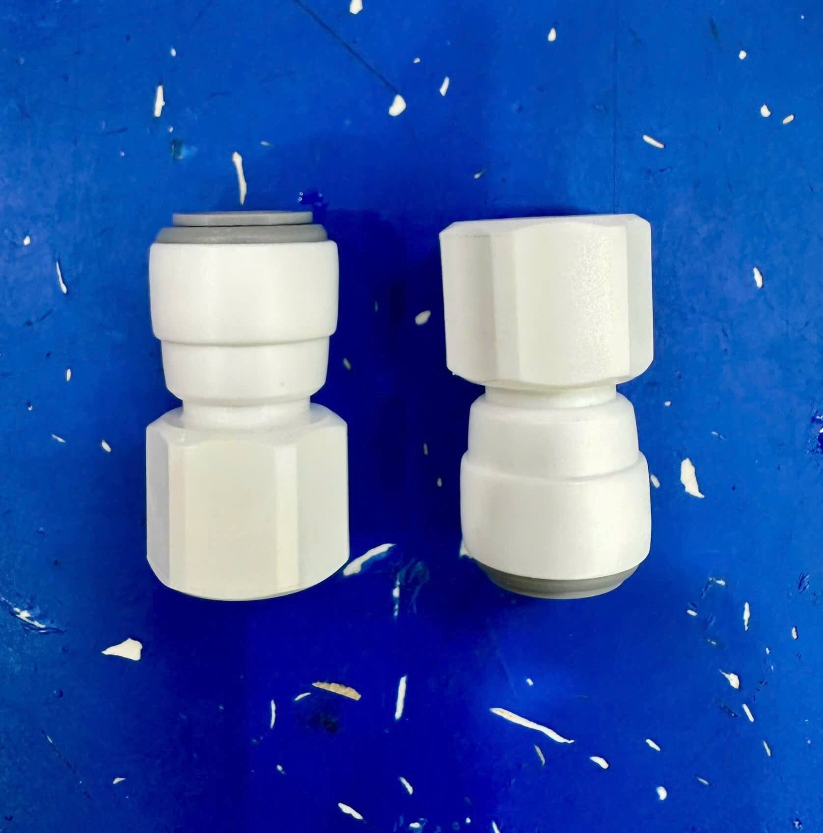 Nối thẳng ren trong 17-10