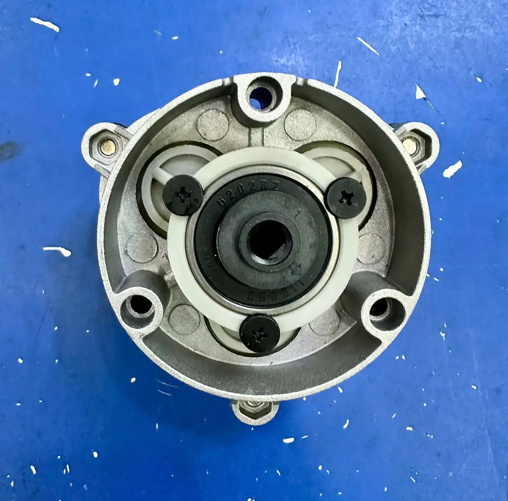 Đầu bơm dùng cho máy lọc nước RO