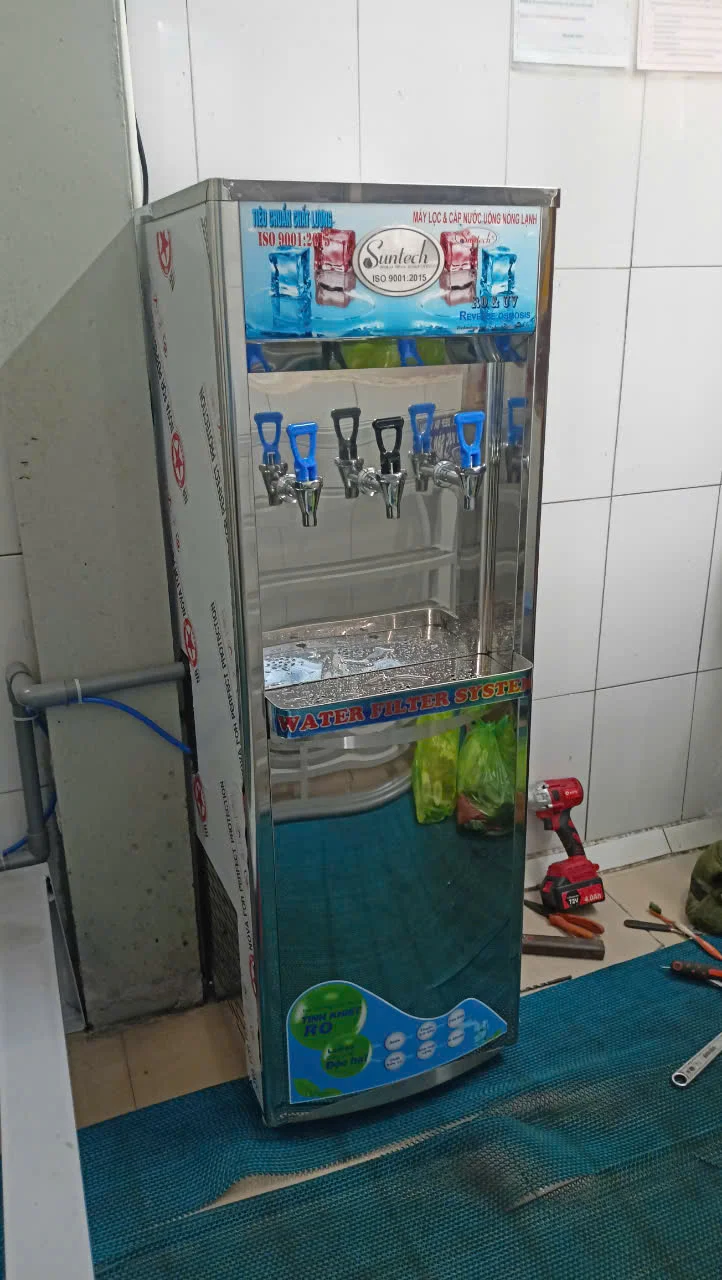 Máy lọc nước nóng lạnh Suntech ST-032RO lắp đặt tại Công ty Liên Doanh Phạm - Assett