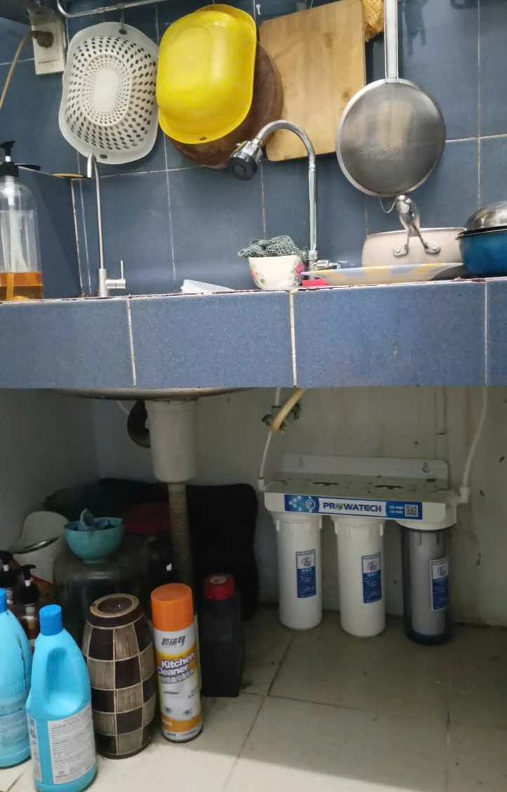 Lắp dưới bồn rửa chén phục vụ cho sinh hoạt