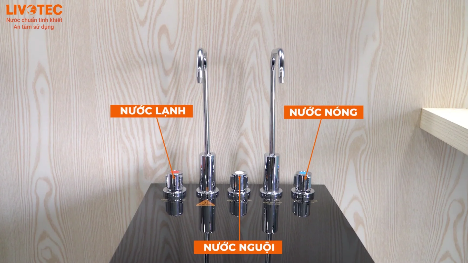 Dễ dàng lấy nước với núm vặn cơ