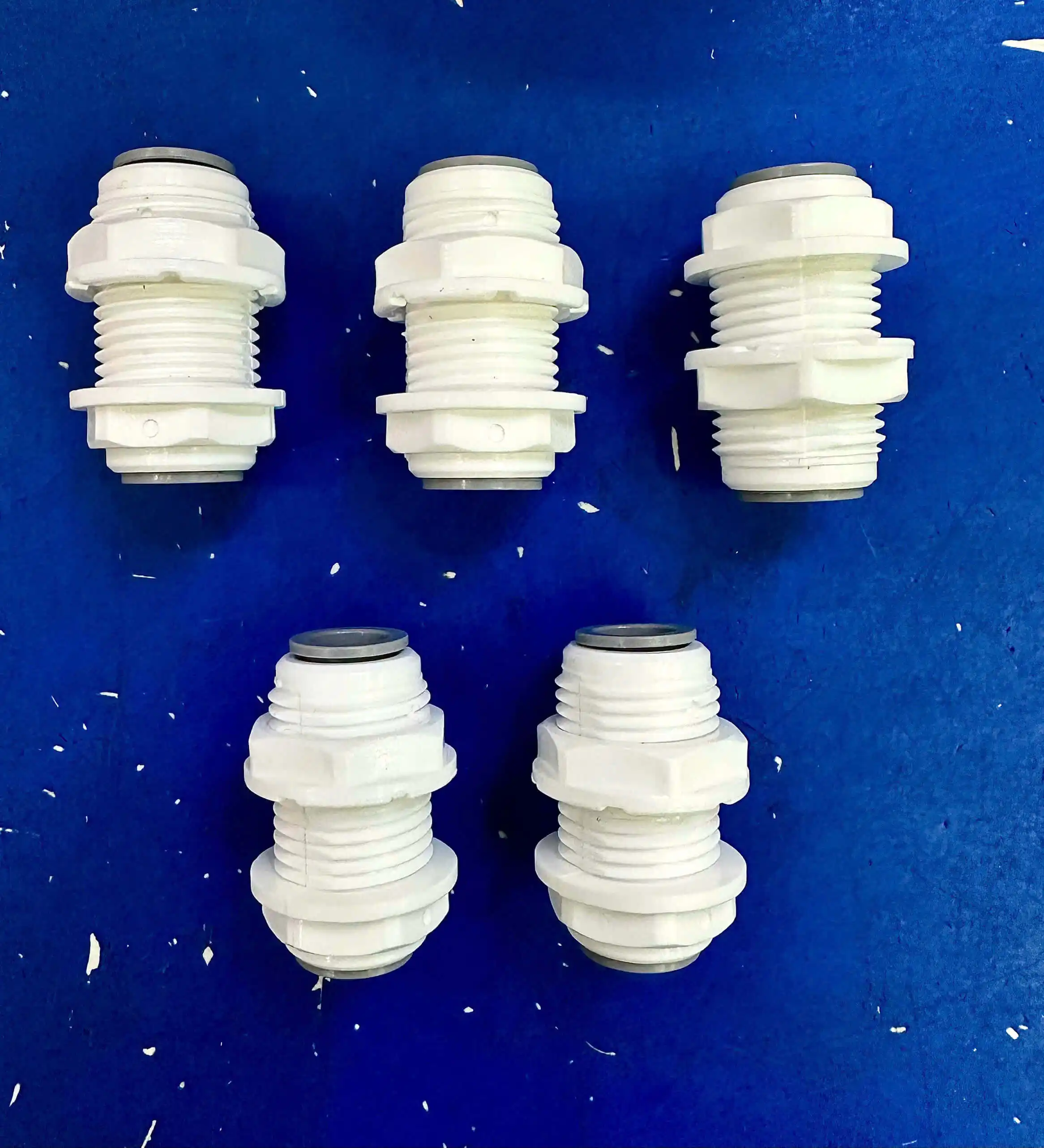 Nút 2 đầu phi 10