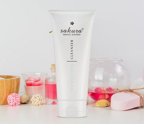 sữa rửa mặt Sakura Purifying Cleanser