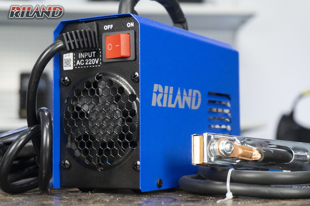 MÁY HÀN MINI RILAND MMA 200E
