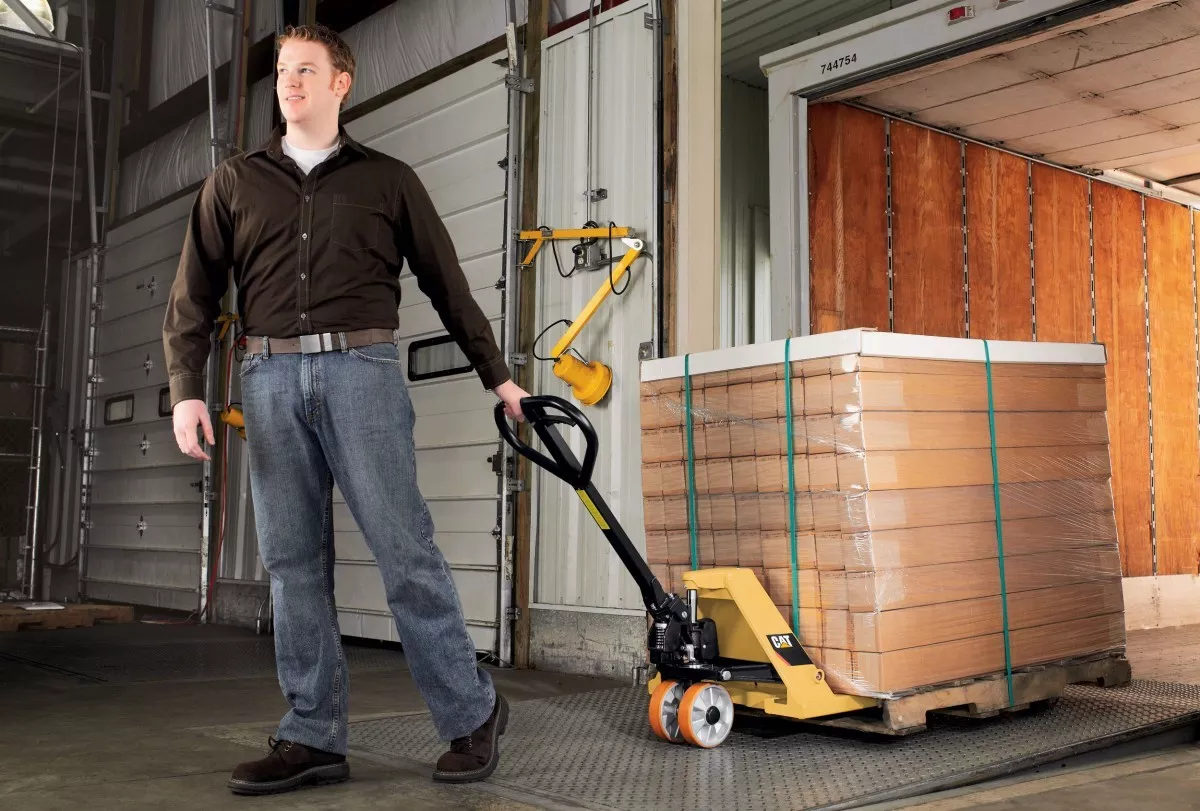 Cách lựa chọn xe nâng tay