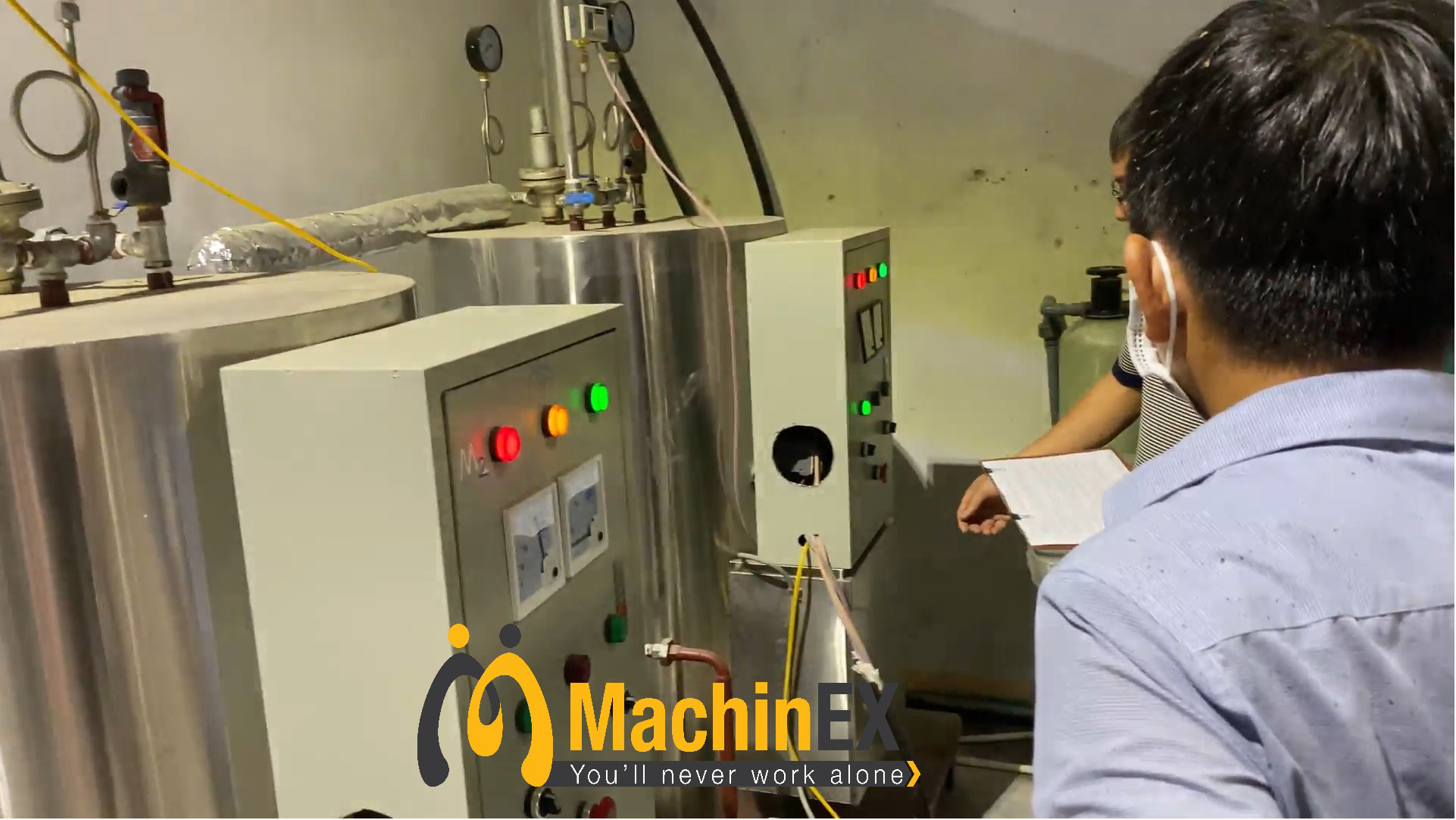 lắp đặt máy chưng cất tinh dầu