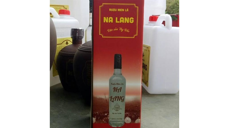 Rượu men lá là gì?