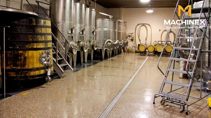Rượu vang trái cây kết hợp thảo mộc và mật ong?
