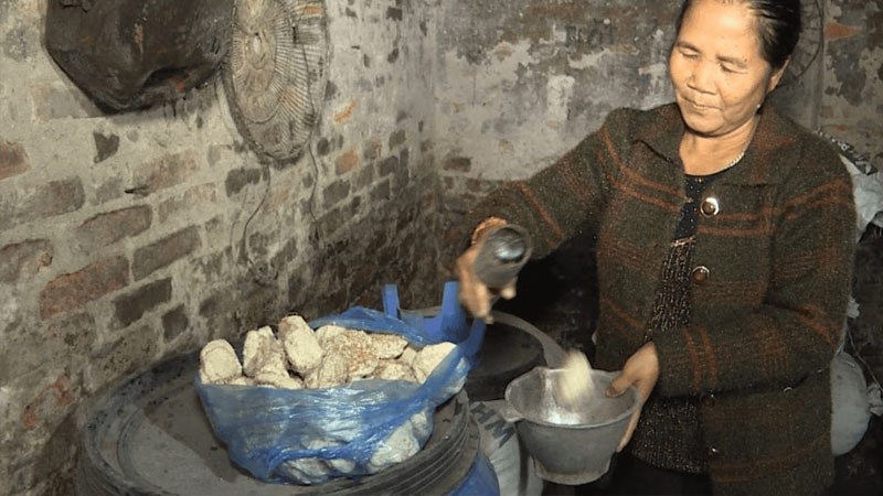 Tay nghề người nấu rượu
