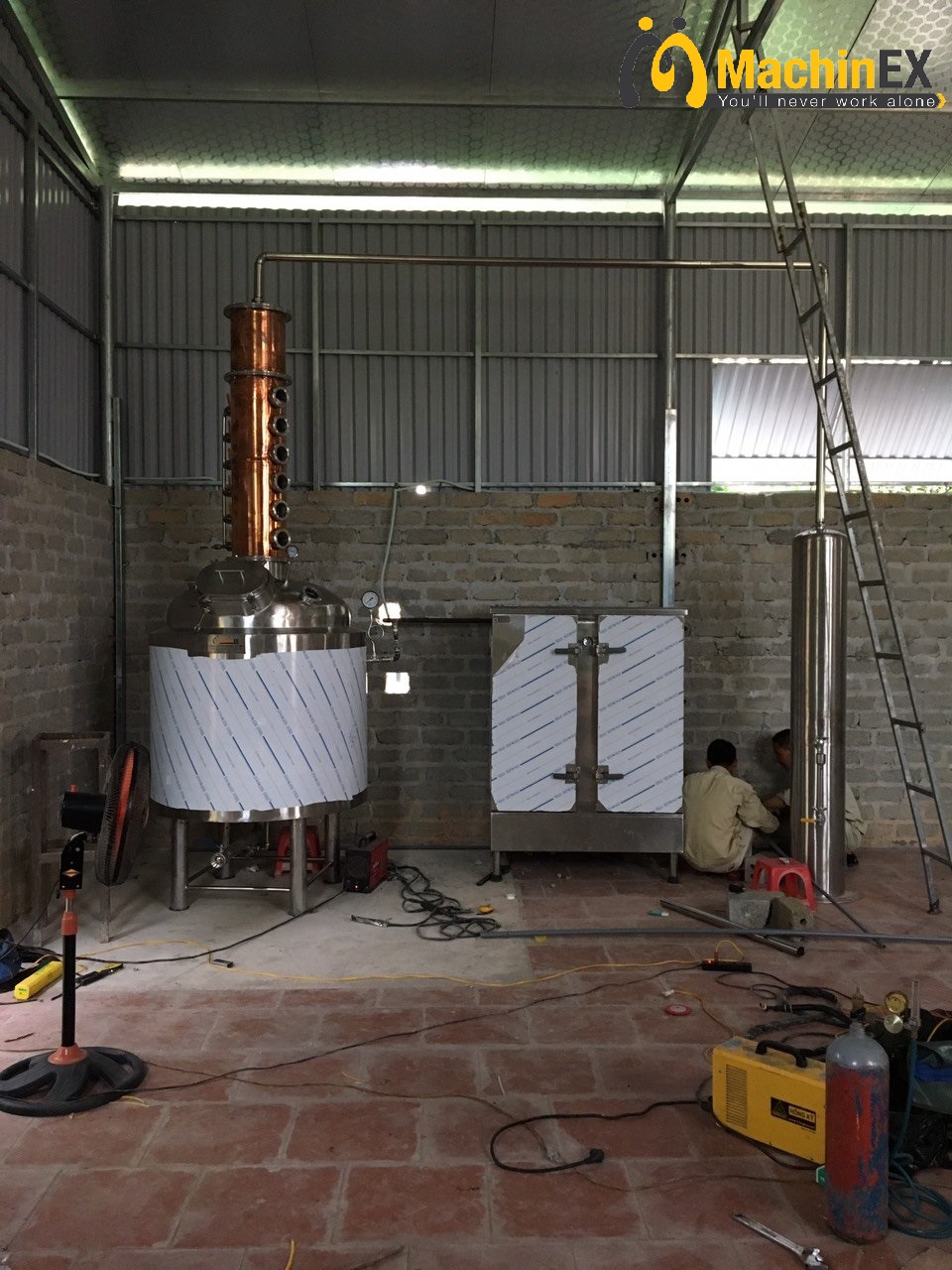 Thiết bị chưng cất rượu bằng điện MachinEX