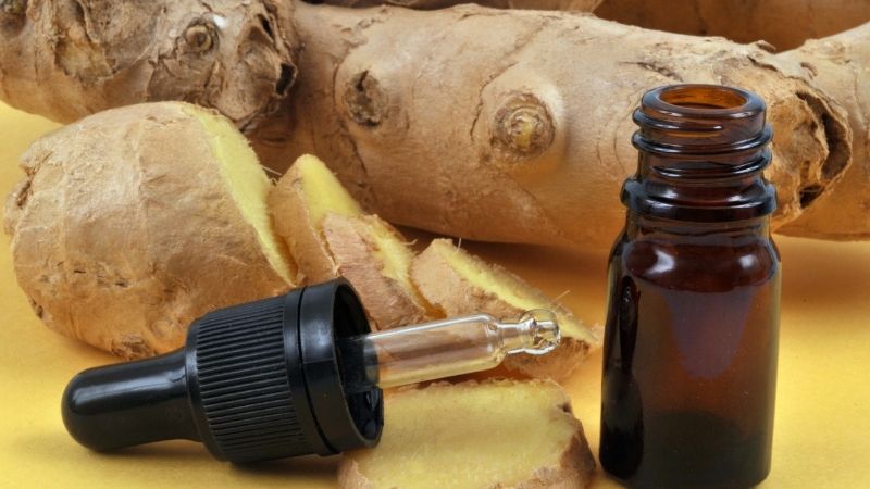 Tinh dầu gừng nguyên chất có dễ bị oxy hóa hoặc biến màu không