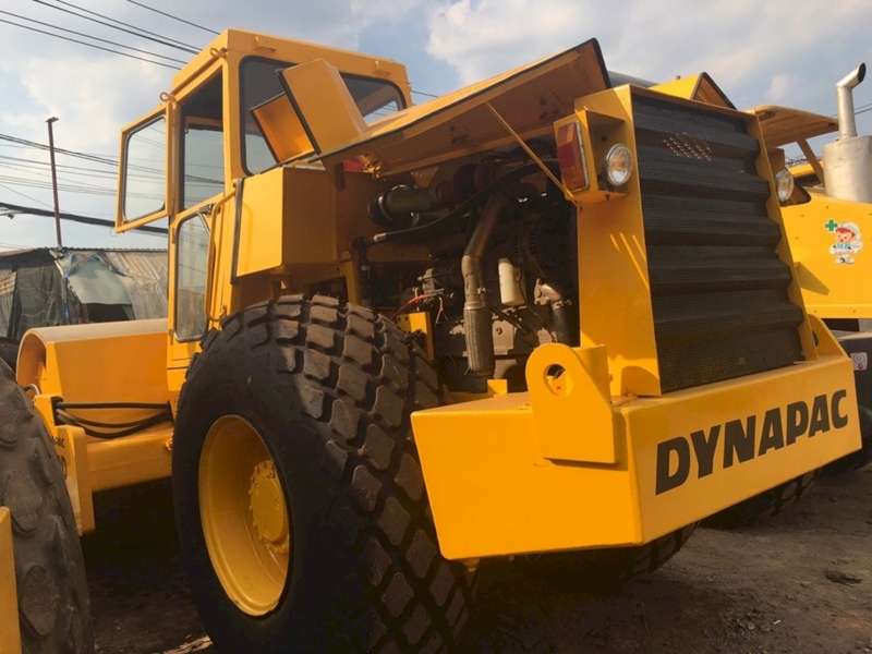 vận hành xe lu rung Dynapac ca30d