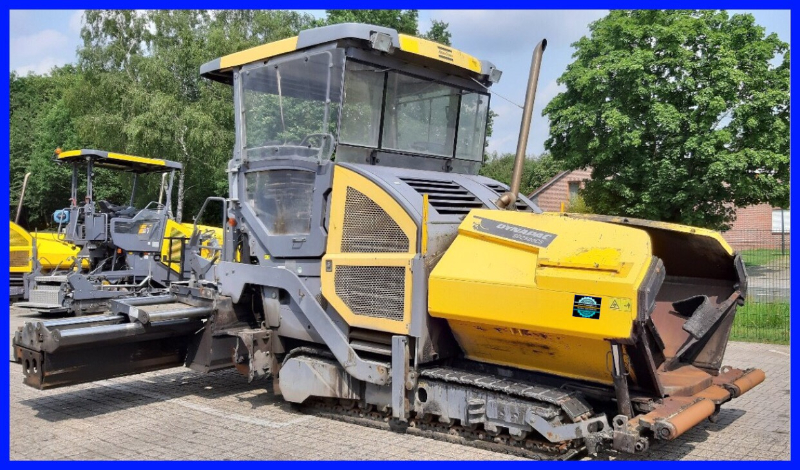 Máy rải thảm SD2500CS đời mời