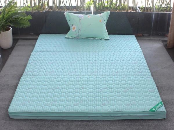 Nệm bông ép sở hữu nhiều đặc điểm nổi bật