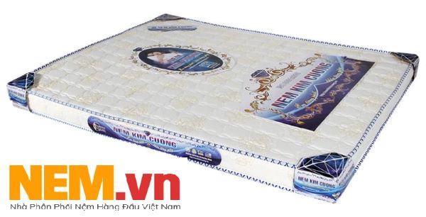 Nệm cao su tổng hợp Kim Cương trẻ trung, sang trọng