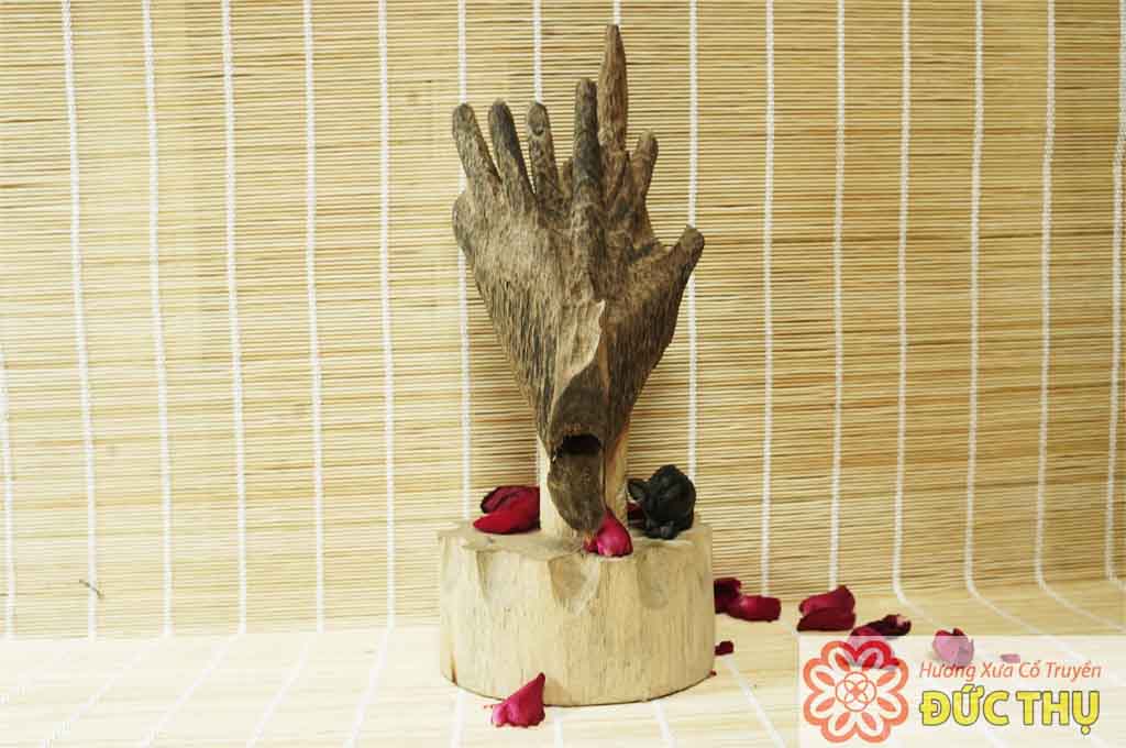 Premium Agarwood Chips