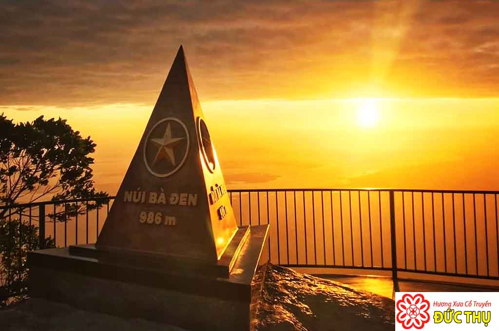 Núi Bà Đen